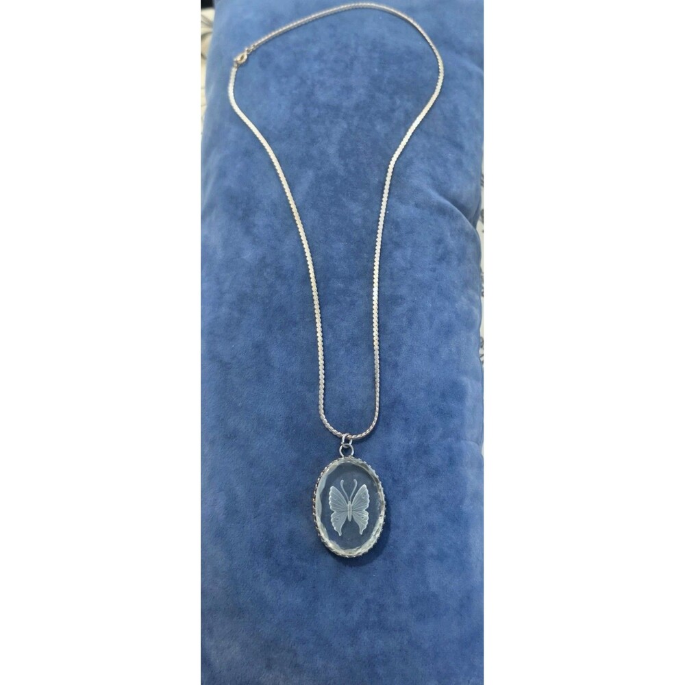 Vintage Glass Intaglio Butterfly Pendant Necklace Etched Frosted Crystal Cameo